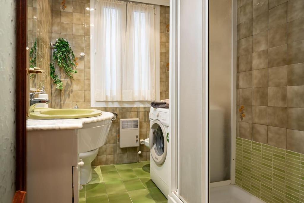 Apartamento Trisquel Gijón Exteriör bild