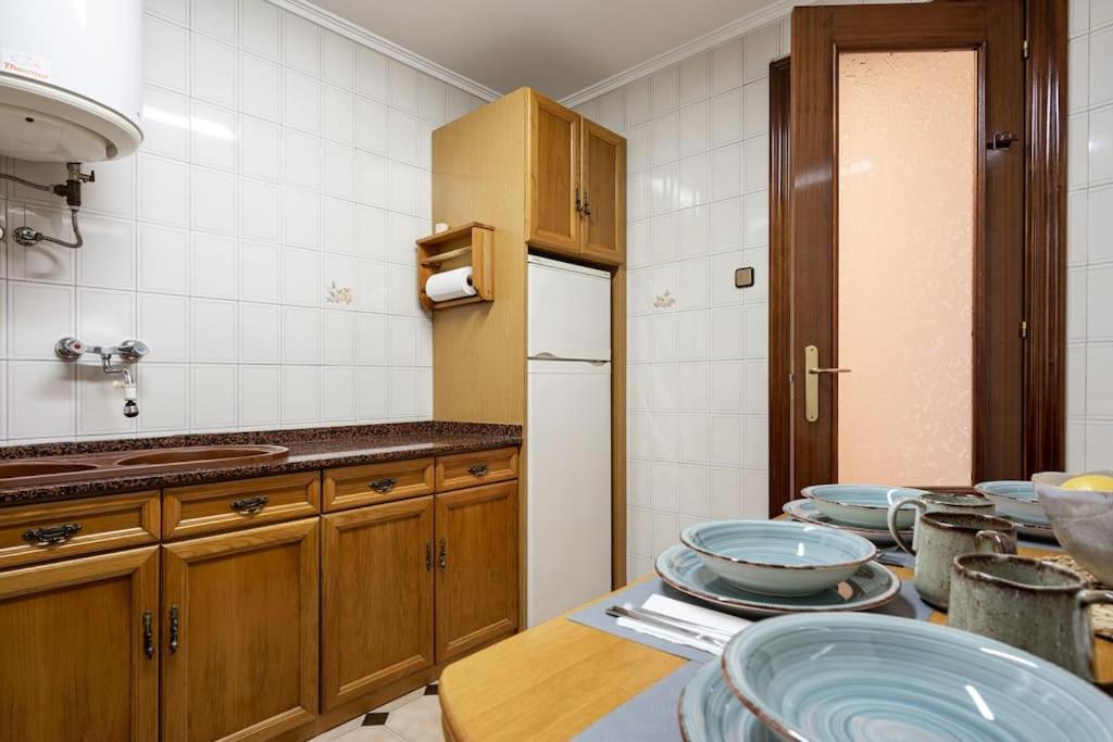 Apartamento Trisquel Gijón Exteriör bild